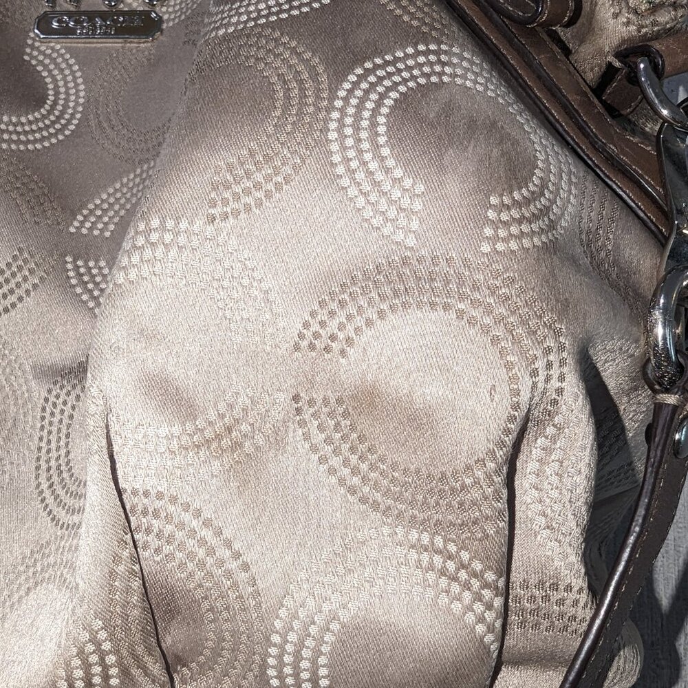 Good Used Condition Coach Khaki Canvas and Leather Satchel Bag. - Picture 10 of 10